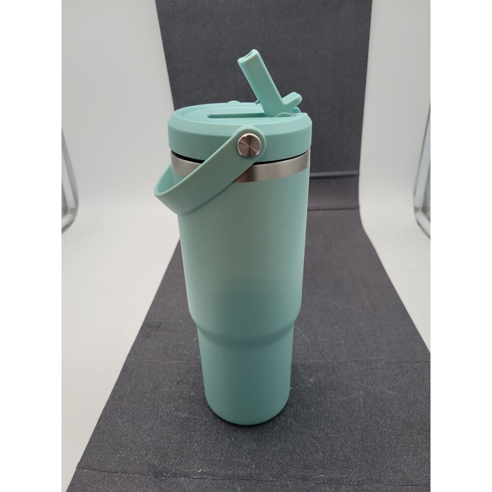 Hydra Peak Nomad water bottle - Pale Sage Green Stainless Steel Insulated Lid